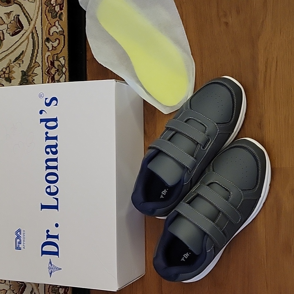 Dr. Leonard's Gray Diabetic Mens Touch Closure Sneaker Adjustable 8W New…